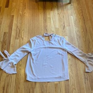 WAYF light pink bell sleeve tied back blouse size large